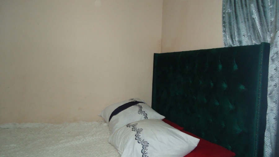 2 Bedroom Property for Sale in Riverside Western Cape